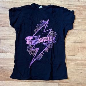 Teen Large, Harry Potter fandom shirt, love leaves its own mark.